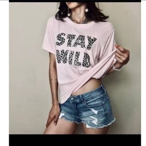 Wildfox Stay Wild Leopard Print Tee Shirt Short Sleeve Sz  Small